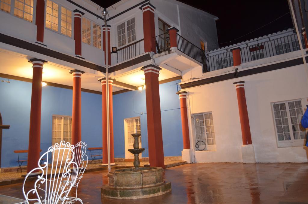 Casa Solariega Hostal B&B Sucre Esterno foto