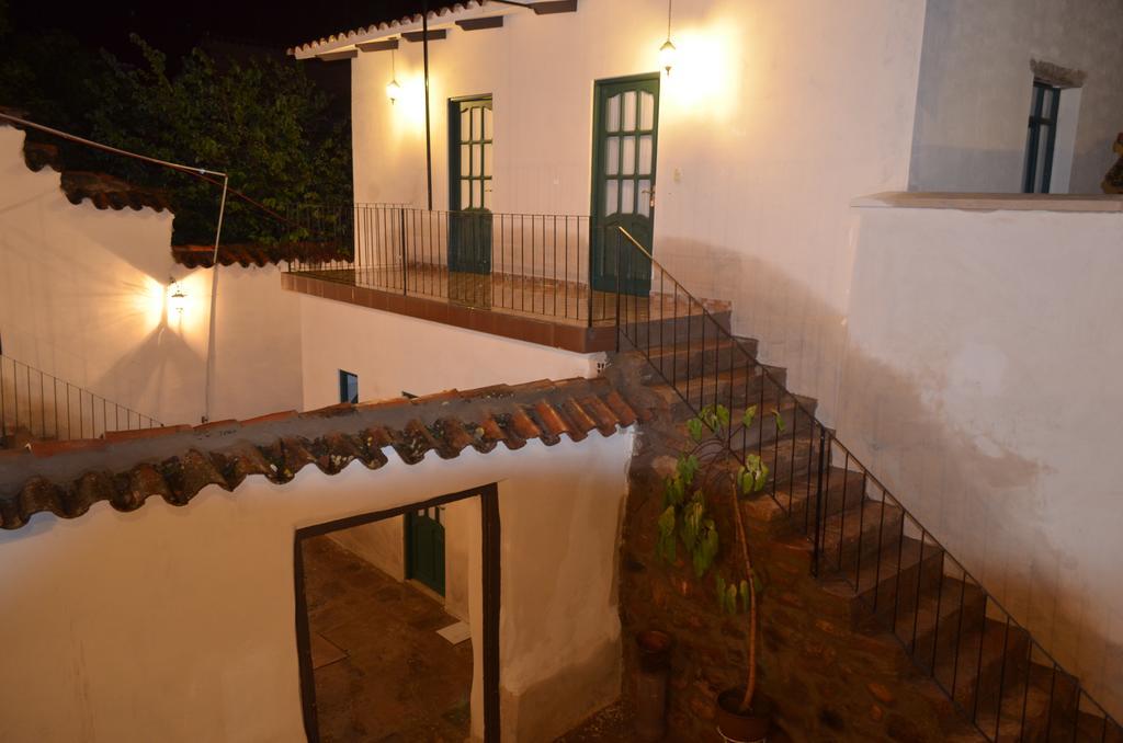 Casa Solariega Hostal B&B Sucre Esterno foto