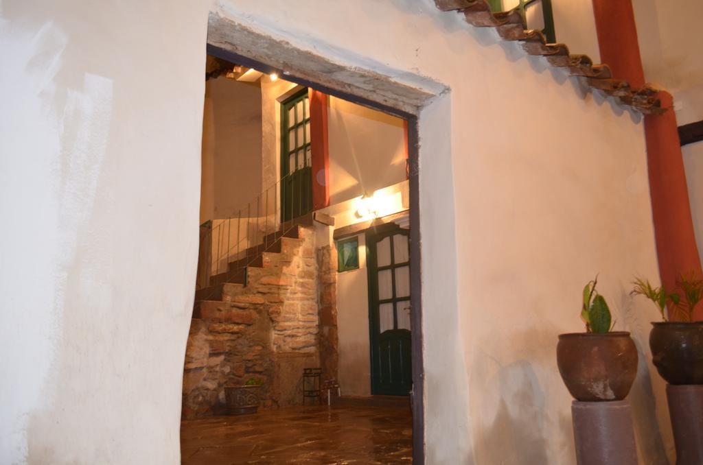 Casa Solariega Hostal B&B Sucre Esterno foto